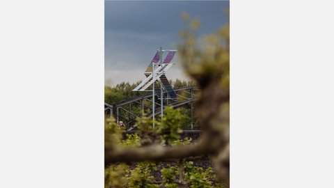 Eine mobile, solarbetriebene Straßenleuchte