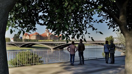 Eine Visualisierung zeigt einen begrünten Uferweg unter großen Bäumen mit Blick auf einen Fluss und eine moderne Brücke, mehrere Menschen bleiben stehen, lehnen am Geländer oder schauen gemeinsam auf das Wasser und die gegenüberliegende Stadtsilhouette, wodurch das Bild öffentlichen Raum am Wasser als Aufenthaltsort darstellt und für die Verbindung von Infrastruktur, Landschaft und sozialer Nutzung steht.