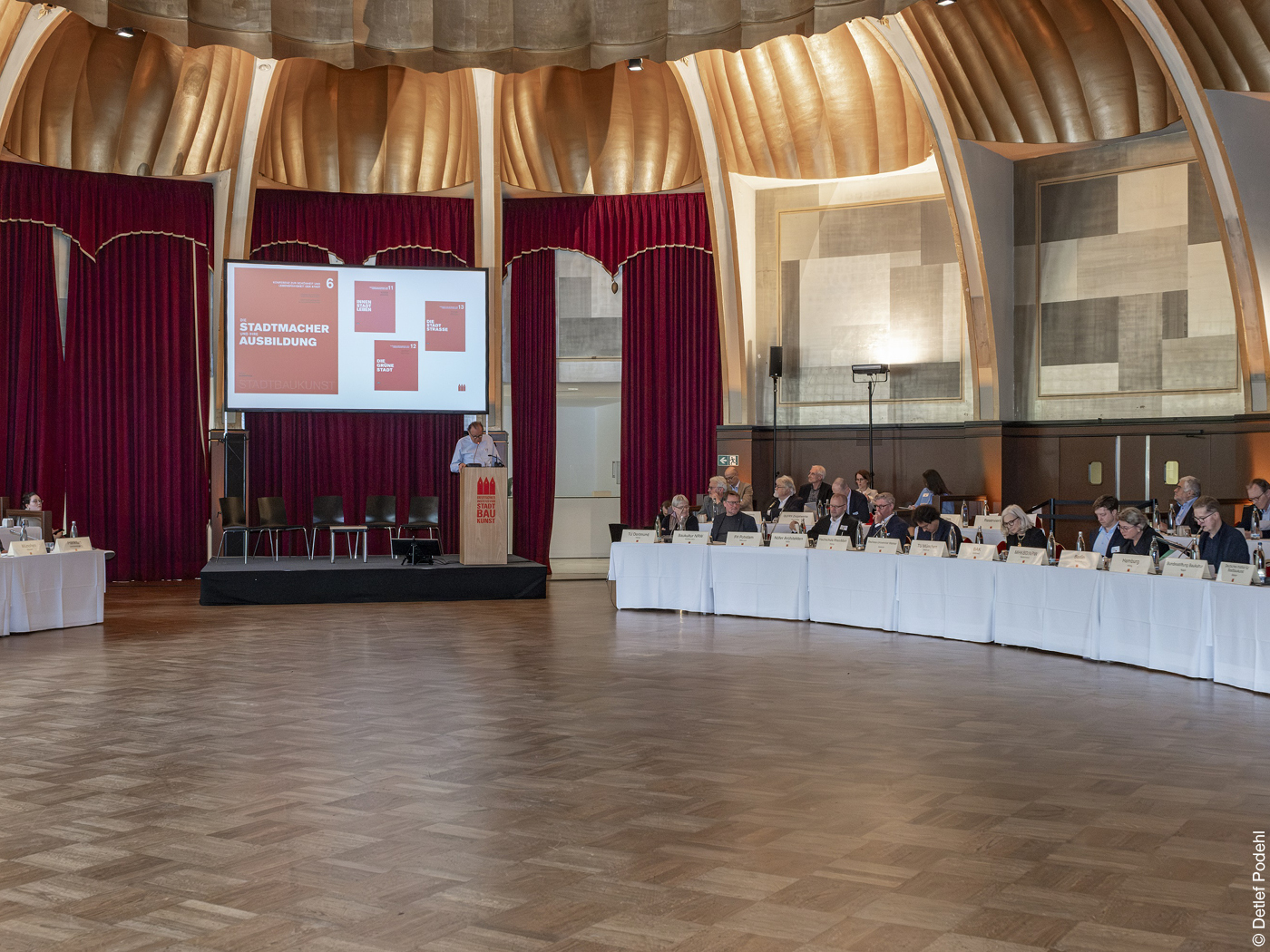 Vortrag auf der „Konferenz zur Schönheit und Lebensfähigkeit der Stadt“