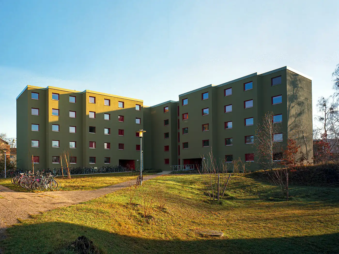 Die Gemeinschaftshäuser im Studentendorf Berlin-Schlachtensee.