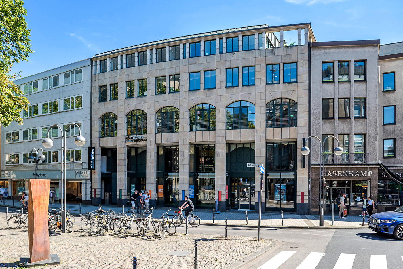 Kölnisches Satdmuseum im ehemaligen Modehaus Sauer