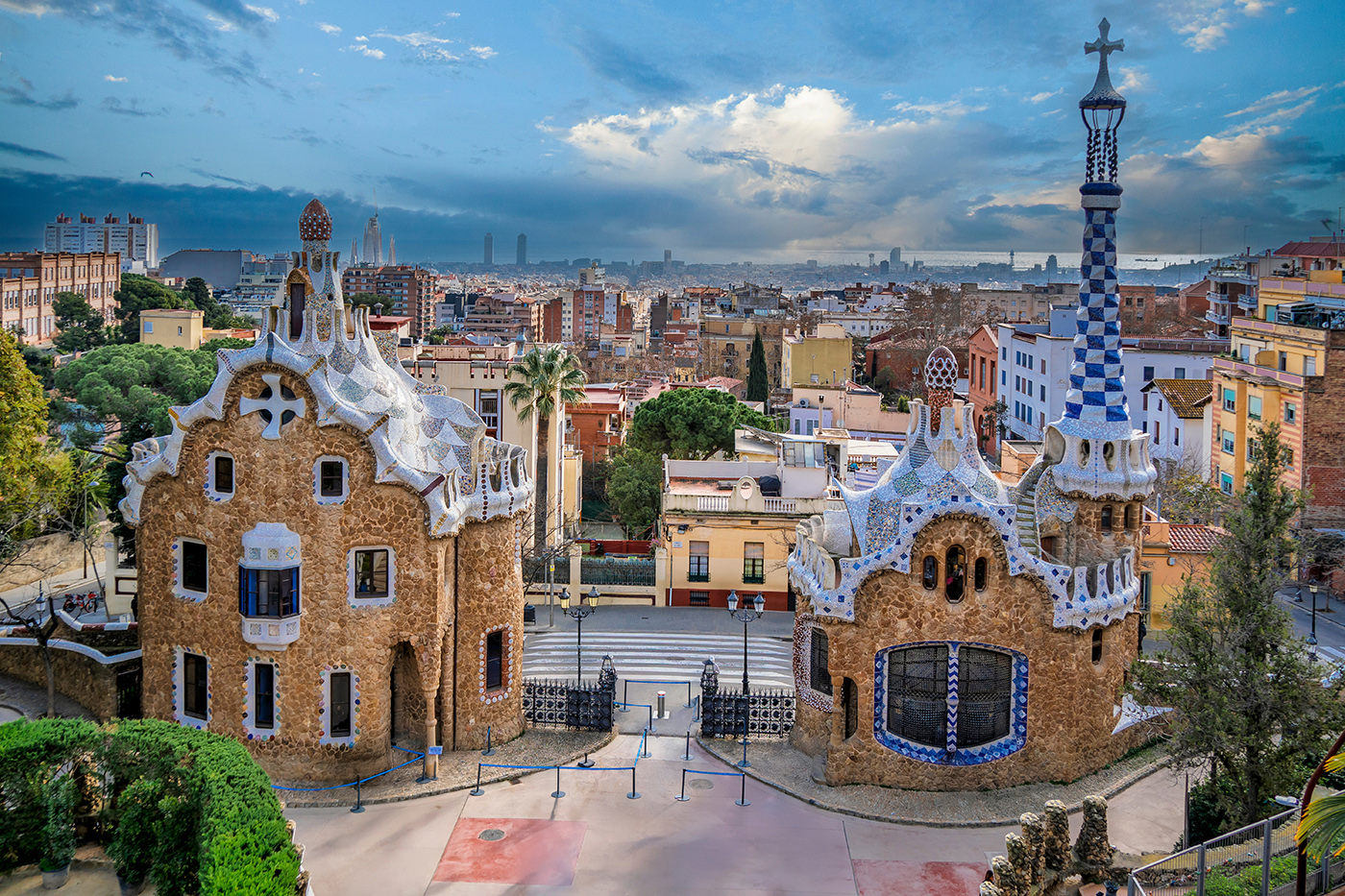 Gaudi-Häuser im Park Güell in Barcelona