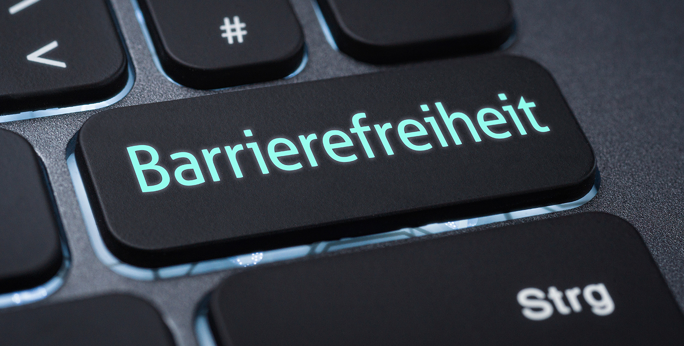 Computer-Tastatur mit Aufschrift "Barrierefreiheit" auf einer Taste